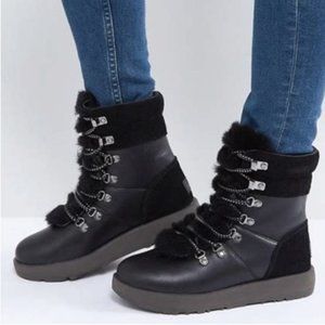 UGG Viki Waterproof boots